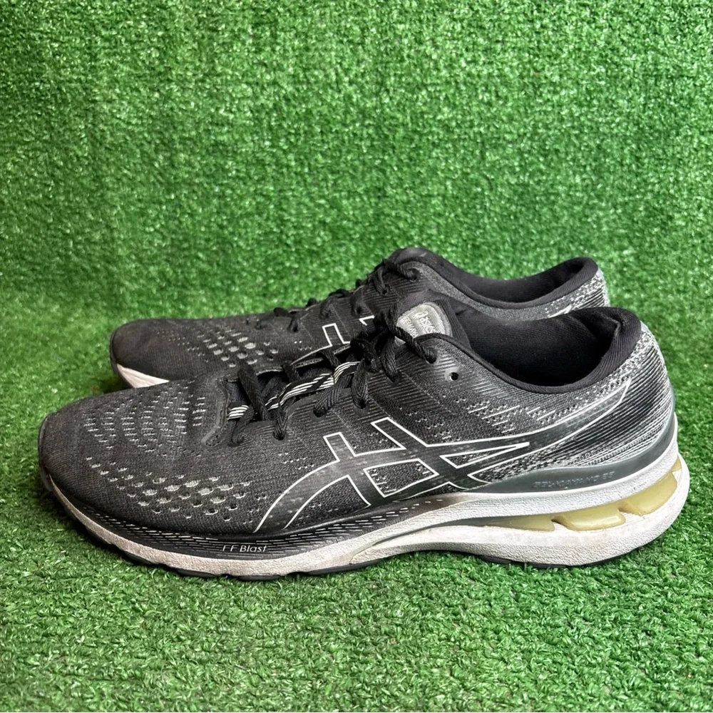 ASICS GEL-KAYANO 28 Black / Gray Women's Running Shoes Size 10 NARROW‎ (2A)